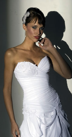 Orifashion HandmadeModest and Sexy Strapless A-Line Bridal Gown_